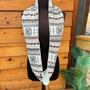 Muk Luks Infinity Scarf with Snowflake Pattern